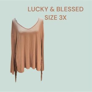 NWOT FRINGE SLEEVES PULLOVER TOP SIZE 3X